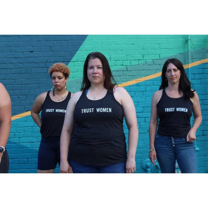 Débardeur Trust pour femme NOUVEAU pour la vente par Sunday Afternoon Housewife