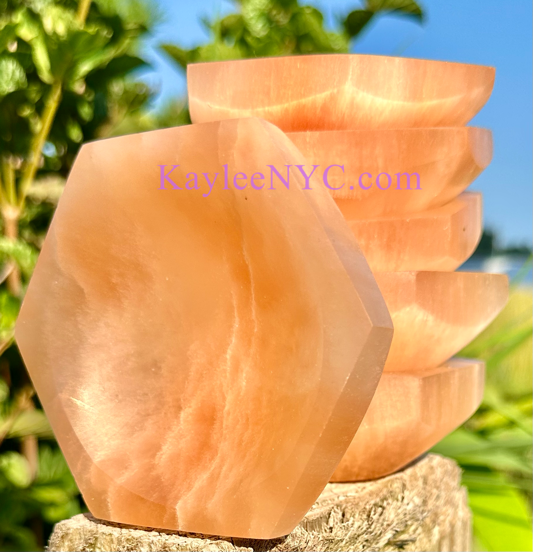 KayleeNYC - Wholesale Spiritual Stone/Crystal - Natural Peach Selenite Satin Spar Hexagon Bowls ~10cm3