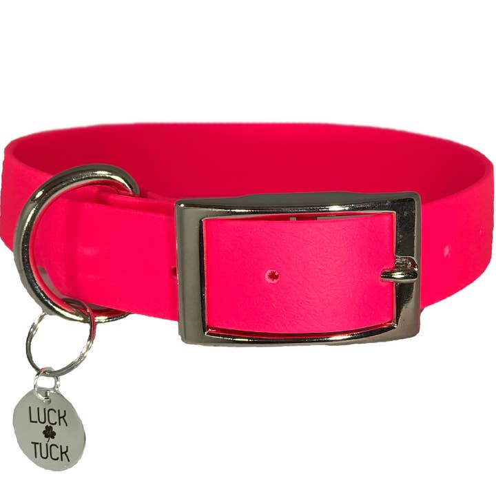 Collier pour chien imperméable Rose pour la vente par LUCK OF TUCK