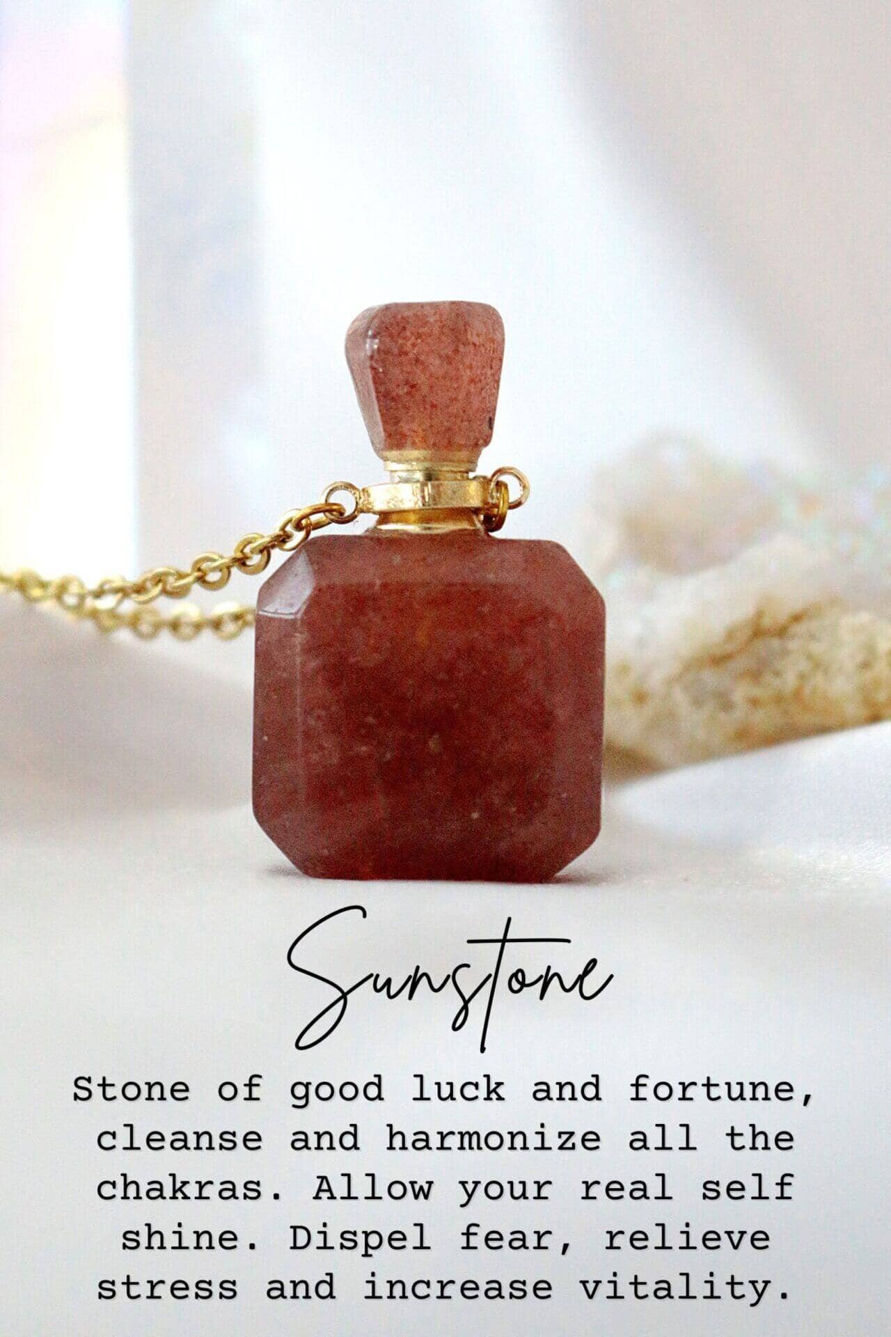 Divine Dulcet - Wholesale Halskettinghanger - Toverdrankflessen | 24 karaats halskettingen met natuurlijke kristallen3