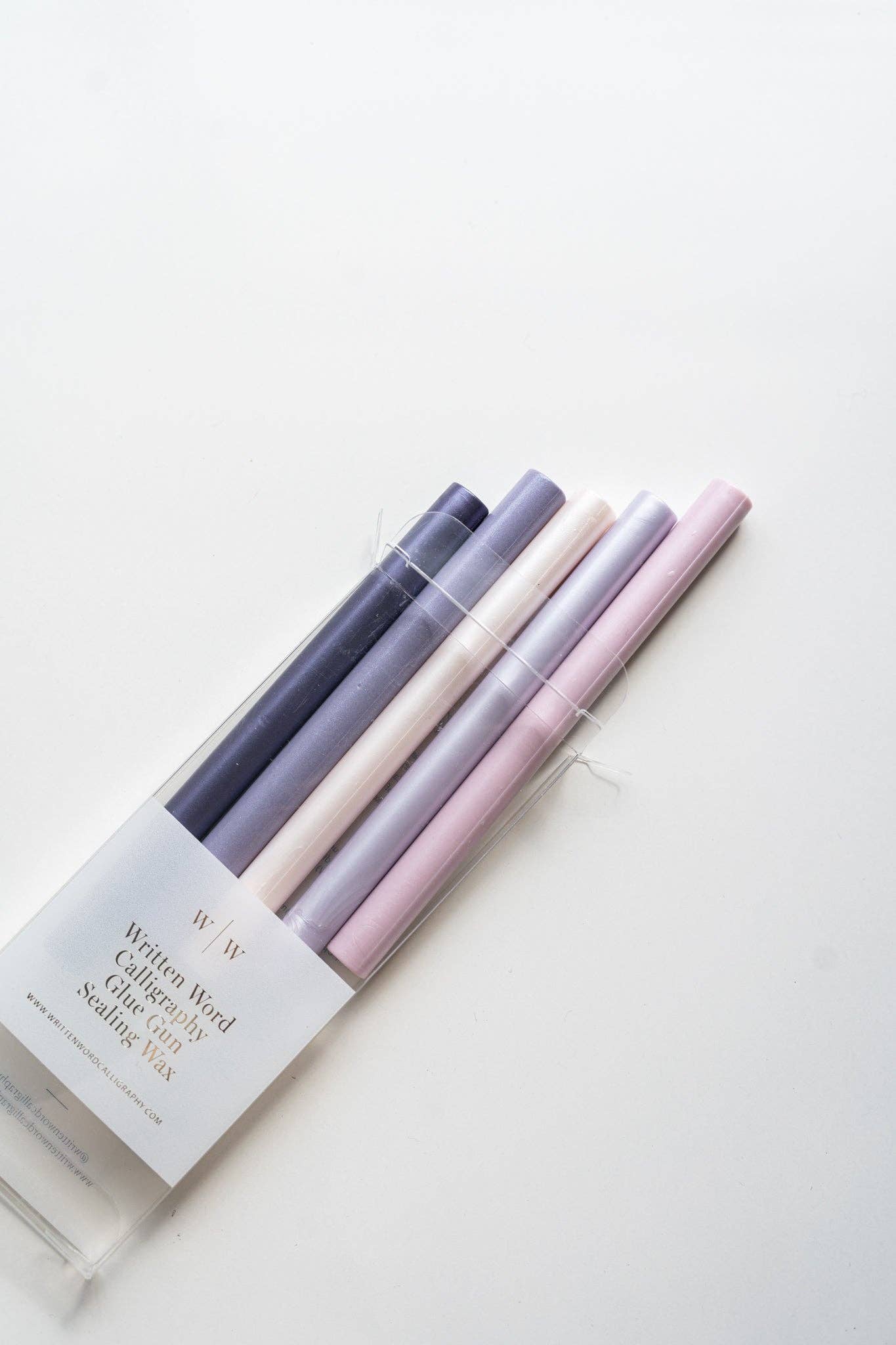 Written Word Calligraphy – Lacre por atacado – Cera Seladora Wisteria Blooms (Caixa com 5 Palitos)4