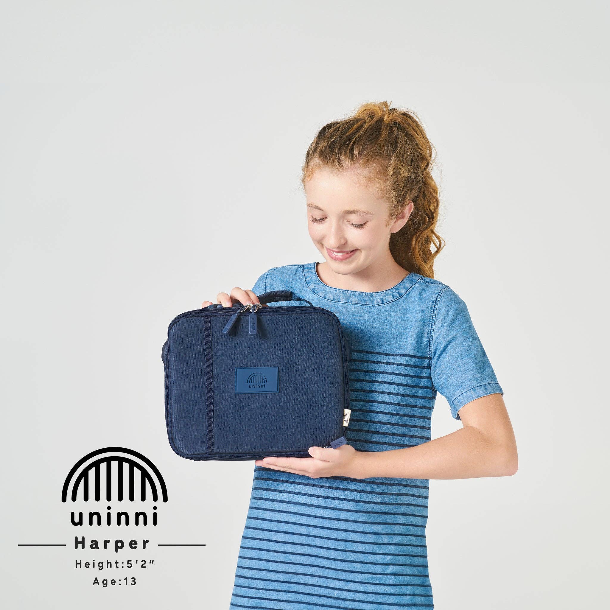 Ellis Lunch Bag - Navy for wholesale on Faire6