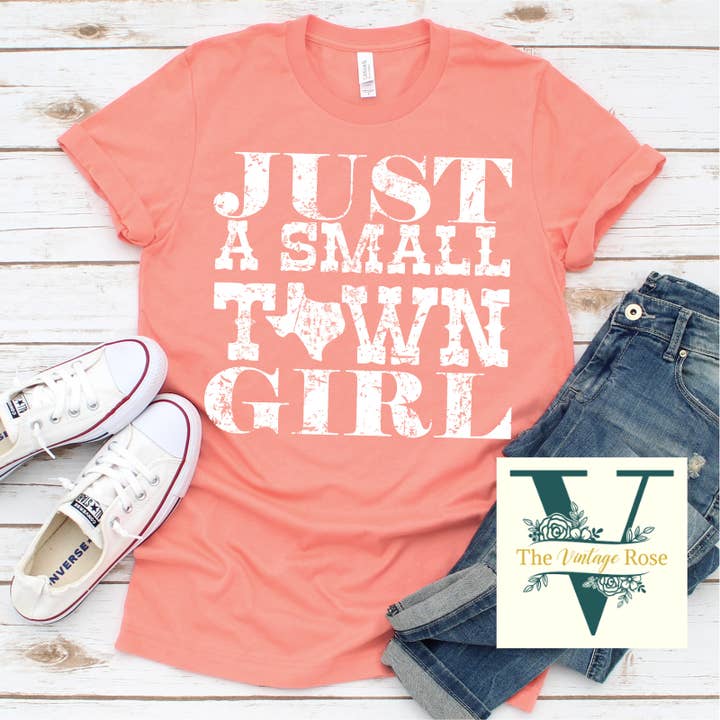Camiseta estampada de Just A Small Town Girl (Texas) para venta al por mayor de The Vintage Rose