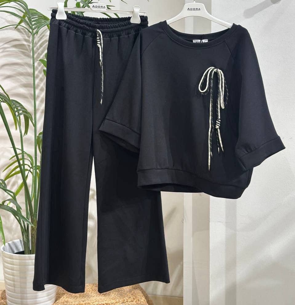 ADORA - Wholesale Sweatshirt - Women's - Half-sleeve crew neck sweatshirt1