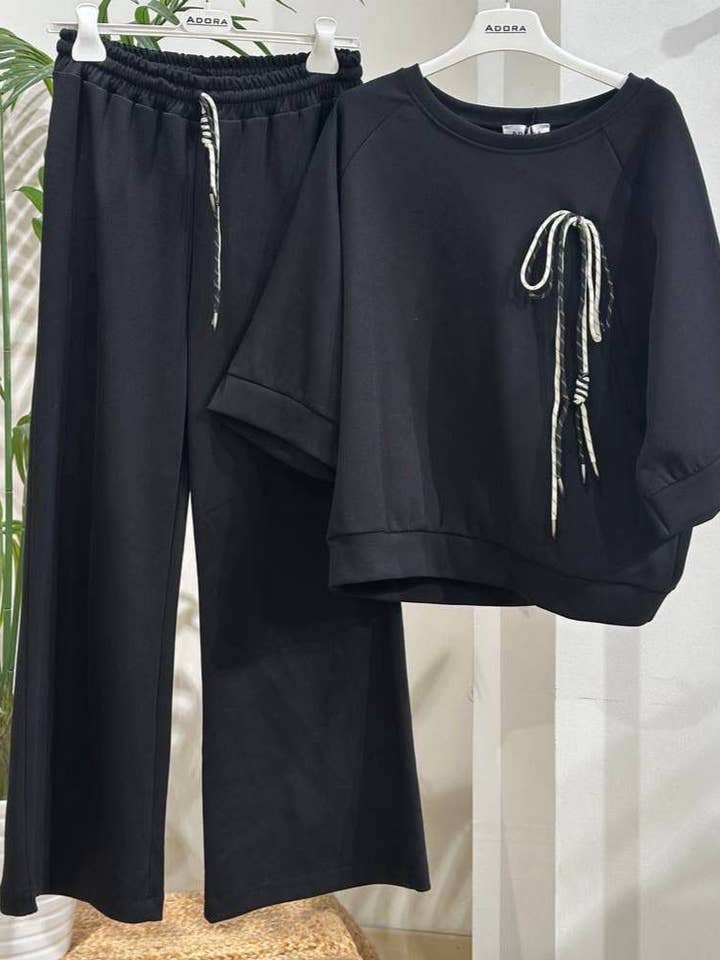 ADORA – wholesale Sweatshirt – Women's – Half-sleeve crew neck sweatshirt1