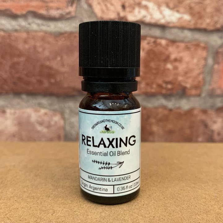 Mélange d'Huiles Essentielles Relaxant - Le Lièvre et la Lune - 10ml pour la vente par The Hare And The Moon