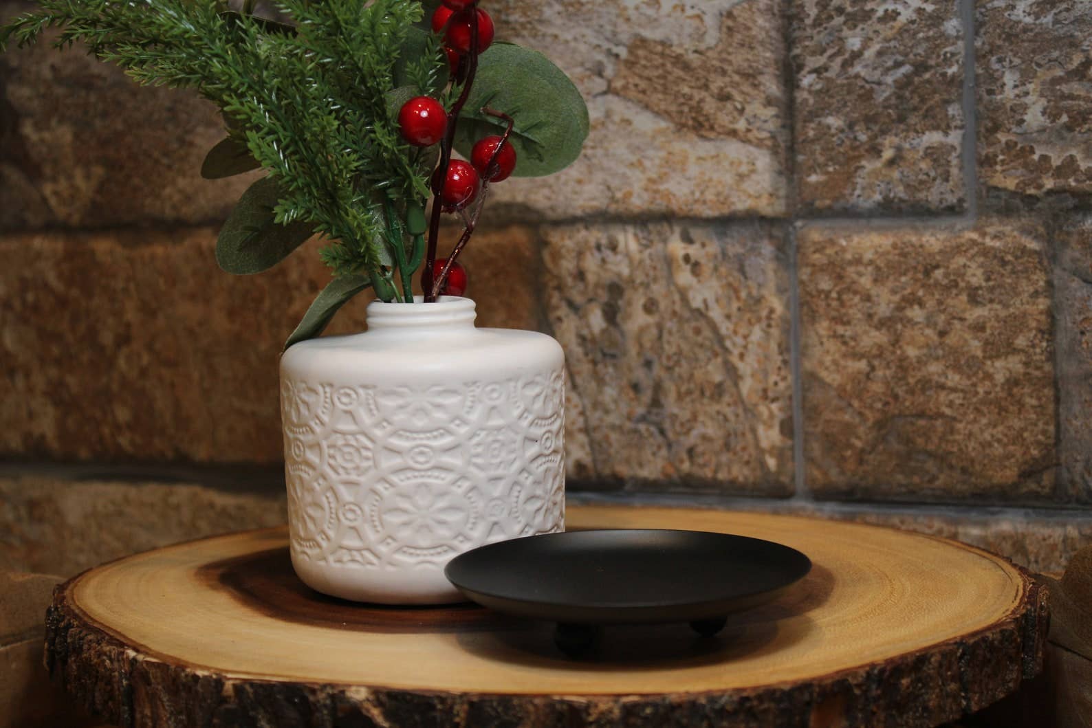 Val Viola Candles - Wholesale Candle Holder - Black Iron Candle Tray – 4” Round | Minimalist Decor2