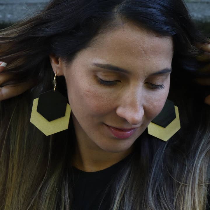 GOUDEN NACHTOORBELLEN voor wholesale door Sandia Dublin