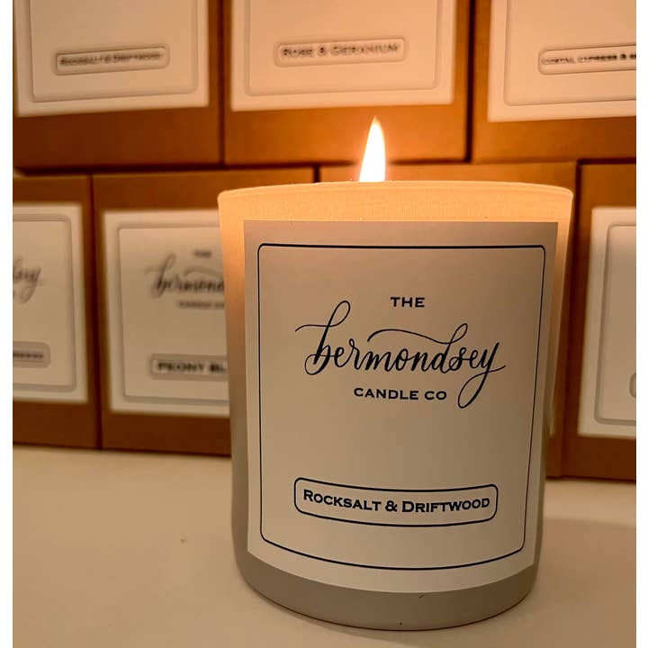 The Bermondsey Candle Co - Vente Bougie en bocal - Bougie parfumée de luxe à la cire de soja coulée à la main à la rose et au géranium3