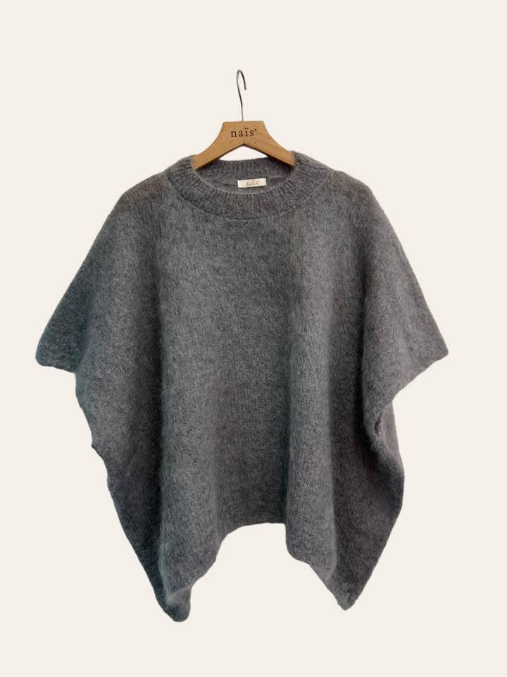 NAÏS PARIS - Wholesale Sweater Vest - Women's - CREW NECK PONCHO SWEATER 81% KID MOHAIR