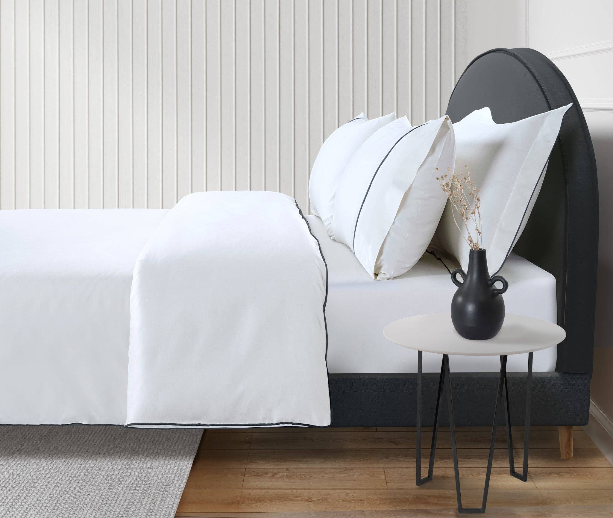 800 Thread Count Egyptian Cotton Duke of Bliss LUXE White Bedding Set - Graphite Grey Accent for wholesale on Faire1