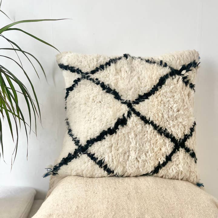 Vintage Moroccan Beni Ourain Pure 100% Wool Cushion Cover for wholesale by Soukie Morocco