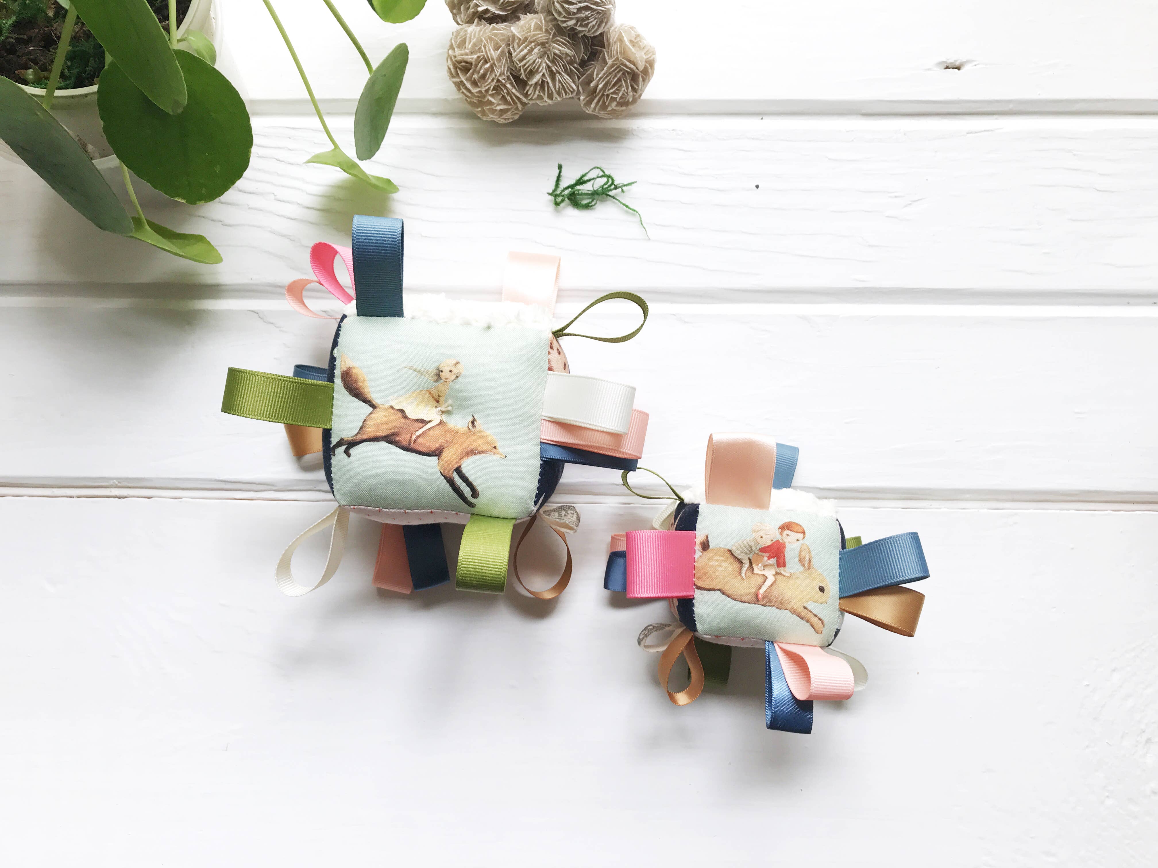 The Bird & Elephant - Vente Hochet mobile – bébé - Baby Block Animal Parade Fées Fille Cadeau2