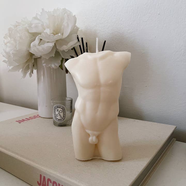 Hi Sunday Collective - Wholesale Novelty Candle - Hudson Hand-Poured Soy Novelty Candle1