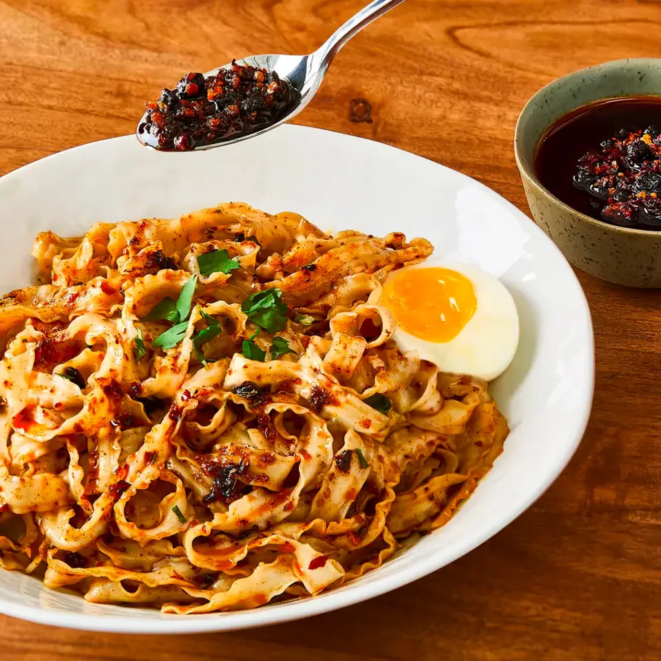 Fly By Jing - Vendita all'ingrosso Ramen - Noodles al Peperoncino Croccante (confezione da 6 in scatola pronta per l'esposizione)5