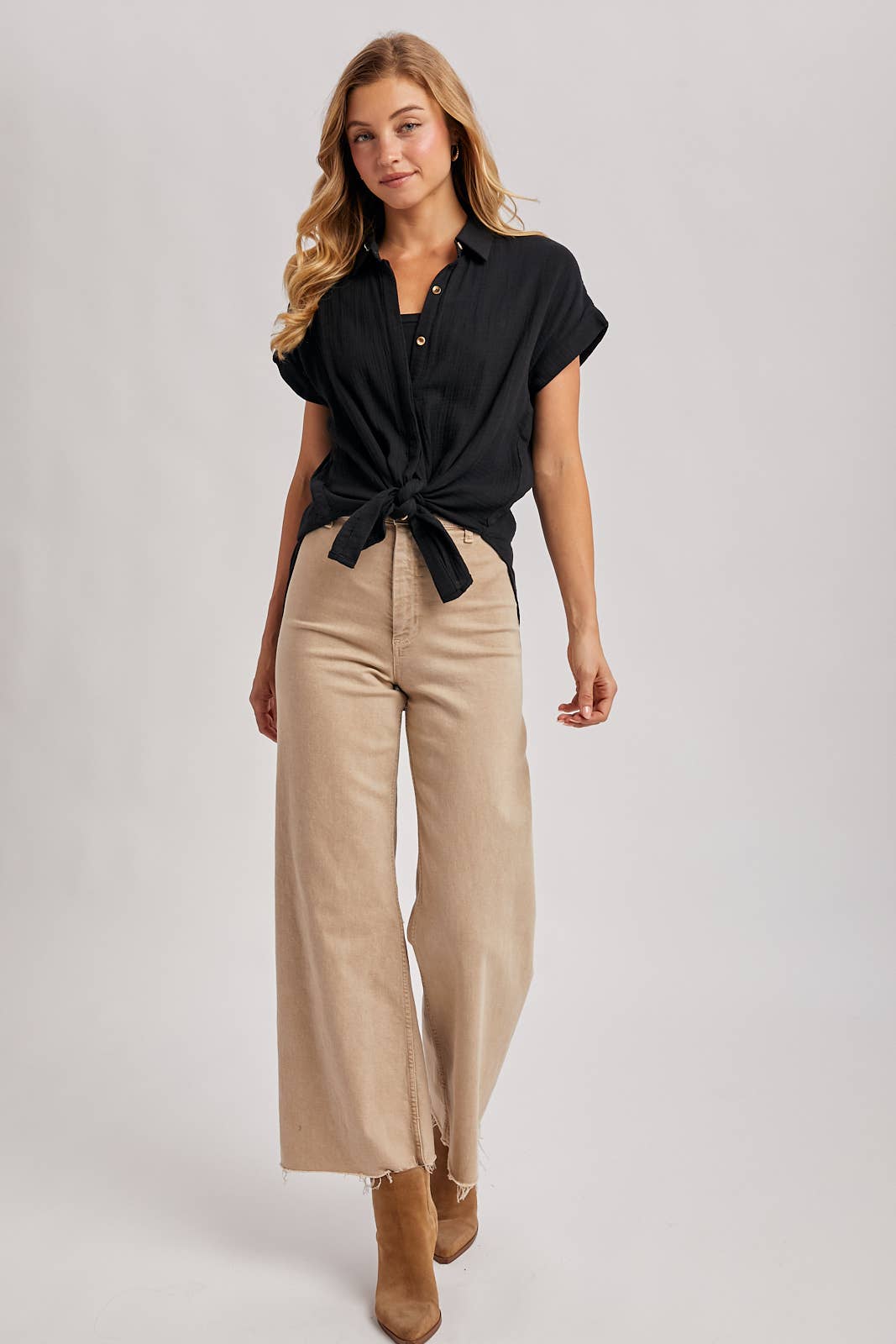 Bluivy – Großhandel Hemd mit Button-down-Kragen – Damen – Essentielles Baumwollhemd mit Knopfleiste36