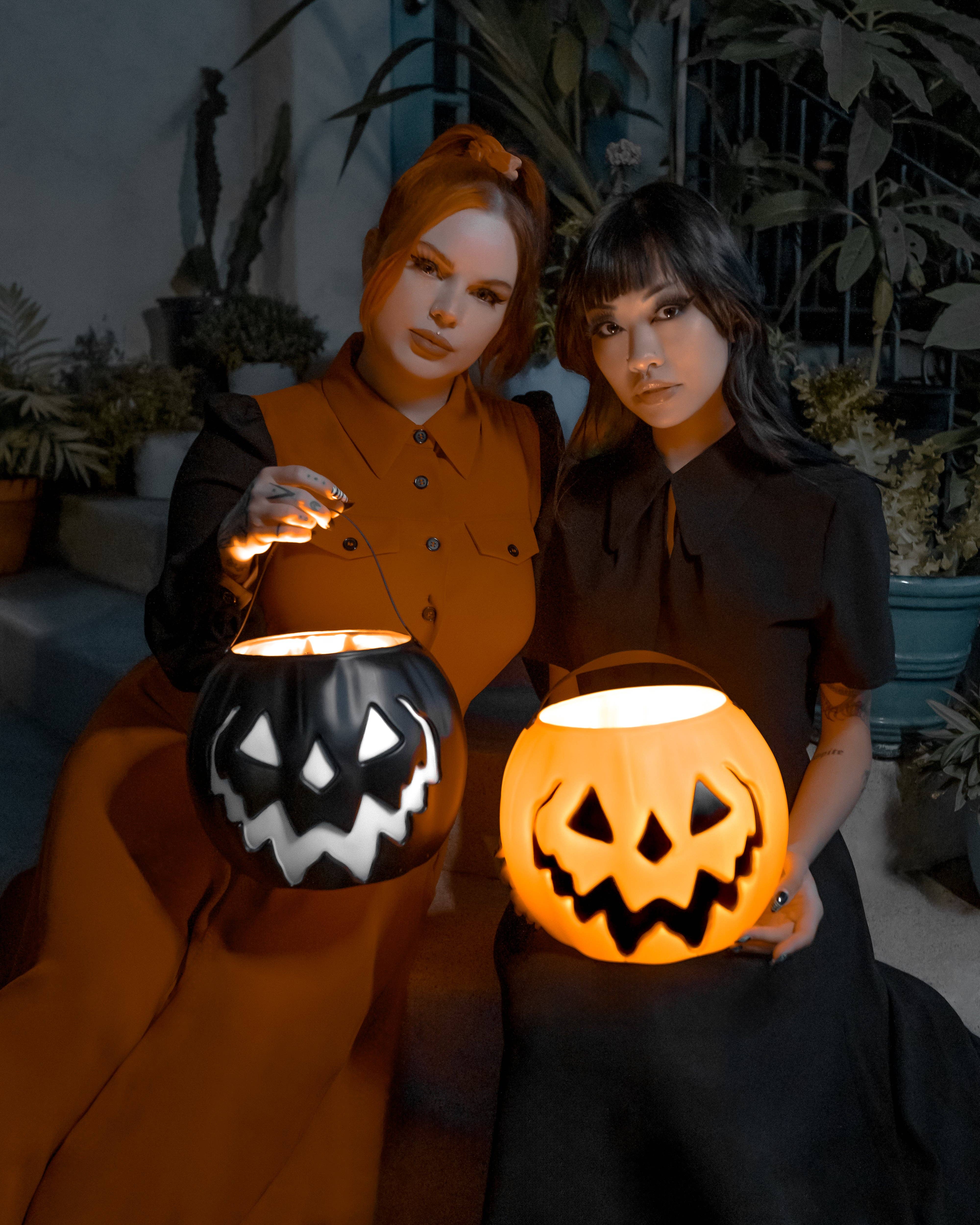 Lively Ghosts – wholesale Bucket/pail – Orange Haunted Hallows Pumpkin Pail13