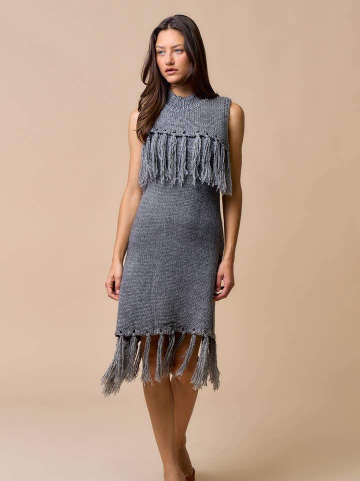 Robe pull en maille pelucheuse avec col montant pour la vente par Lalavon