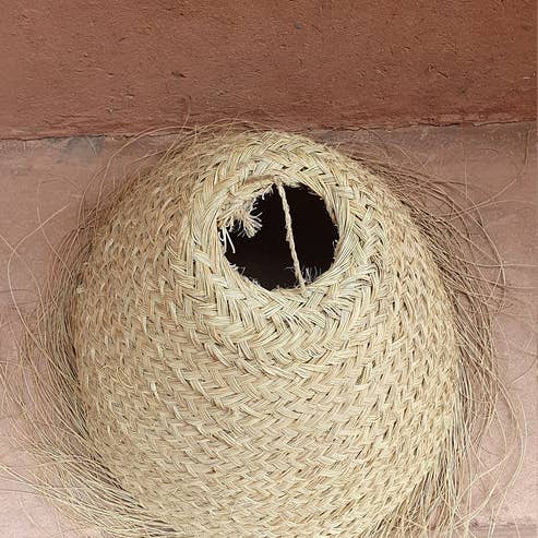 Moroccan Natural bazaar – Großhandel Lampenschirme – Kegelförmiger Lampenschirm, gewebt aus natürlichen Doumfasern1