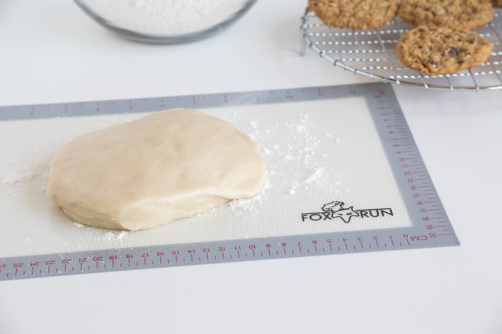 Fox Run Brands – Tapete de forno por atacado – Tapete antiaderente Fox Run, Silicone, 14,25" x 9,5"1