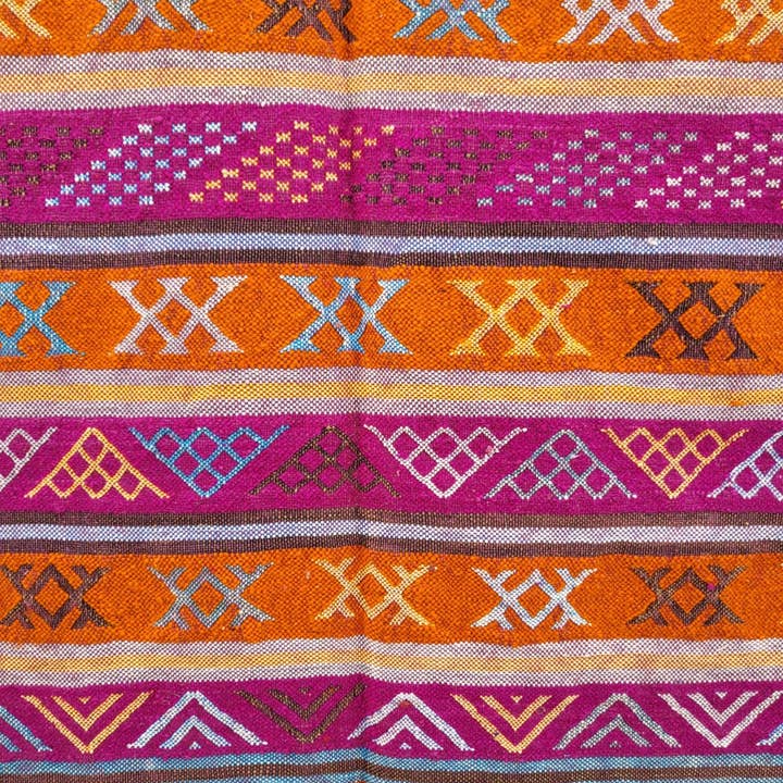 SOUK in the CITY - Wholesale Area Rug - TIFLET Flatwoven Rug 238/144 - fuchsia & orange