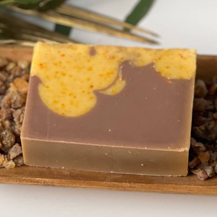 Guld Rökelse+ Myrra Tvål för wholesale av Sprigs + Twigs