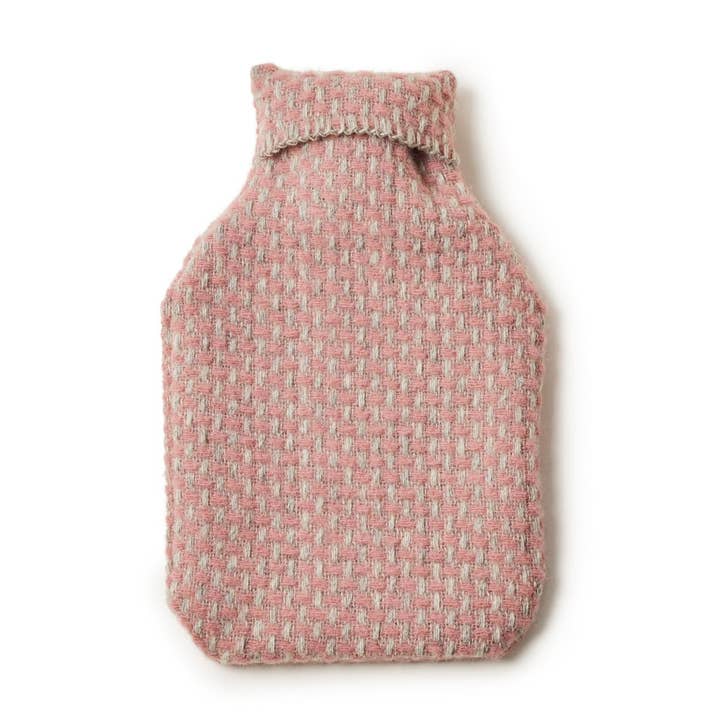 Botella de agua caliente con funda de pura lana virgen en tejido sarga para venta al por mayor de Tweedmill Textiles