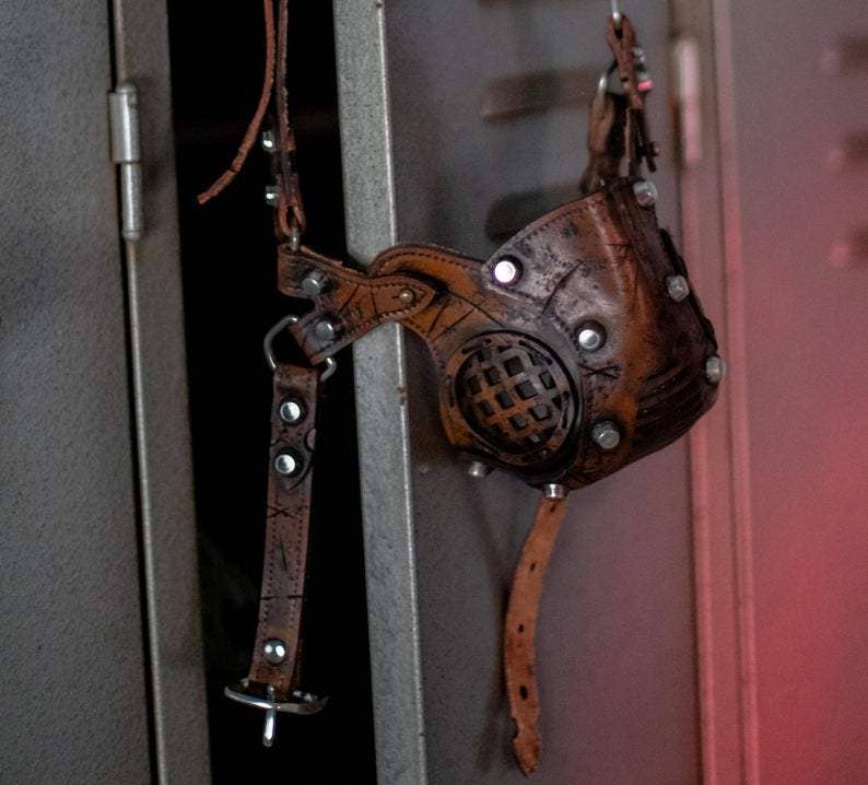 Outcast Props - Wholesale Costume - Unisex - Post Apocalyptic Leather Mask8