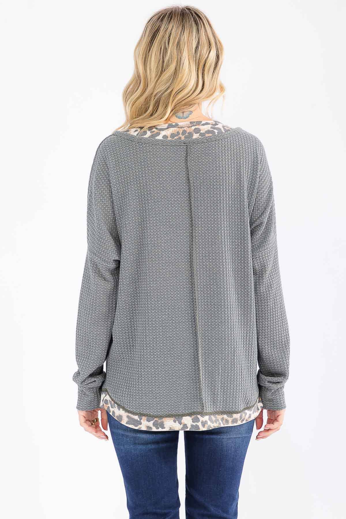 7th Ray - Wholesale Knit Top - Women's - Leopard Print Double layered Henley Top T607818