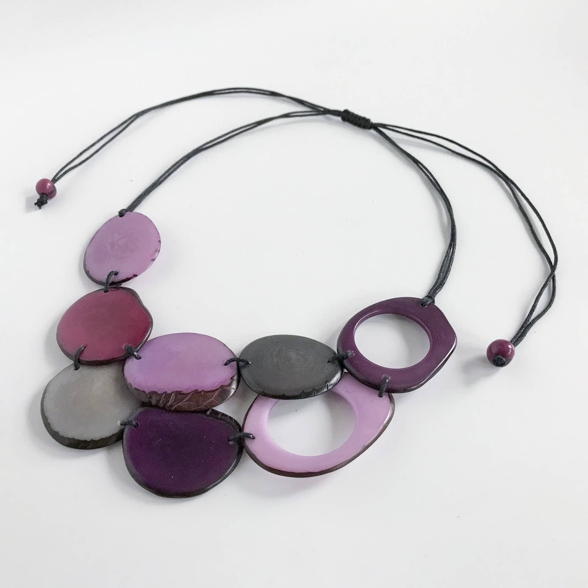 Belart Fair Trade - Vendita all'ingrosso Collana con ciondolo/pendaglio - Collana Tagua Ojete e Slice Chia2