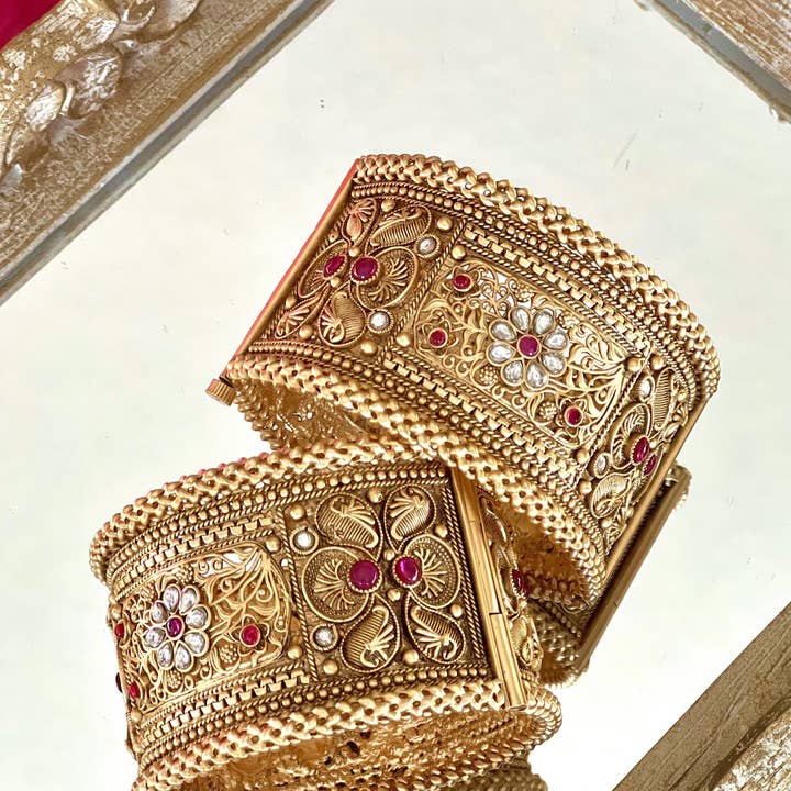 Pihu für den Großhandel von Saaj By G