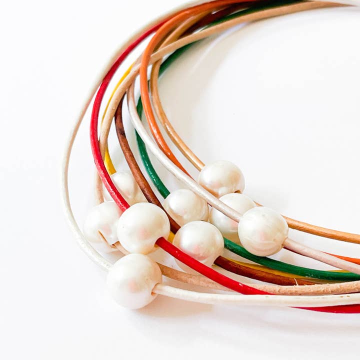 Adjustable Leather and Pearl Minimalist Necklace for Spring for wholesale by Nest Pretty Things