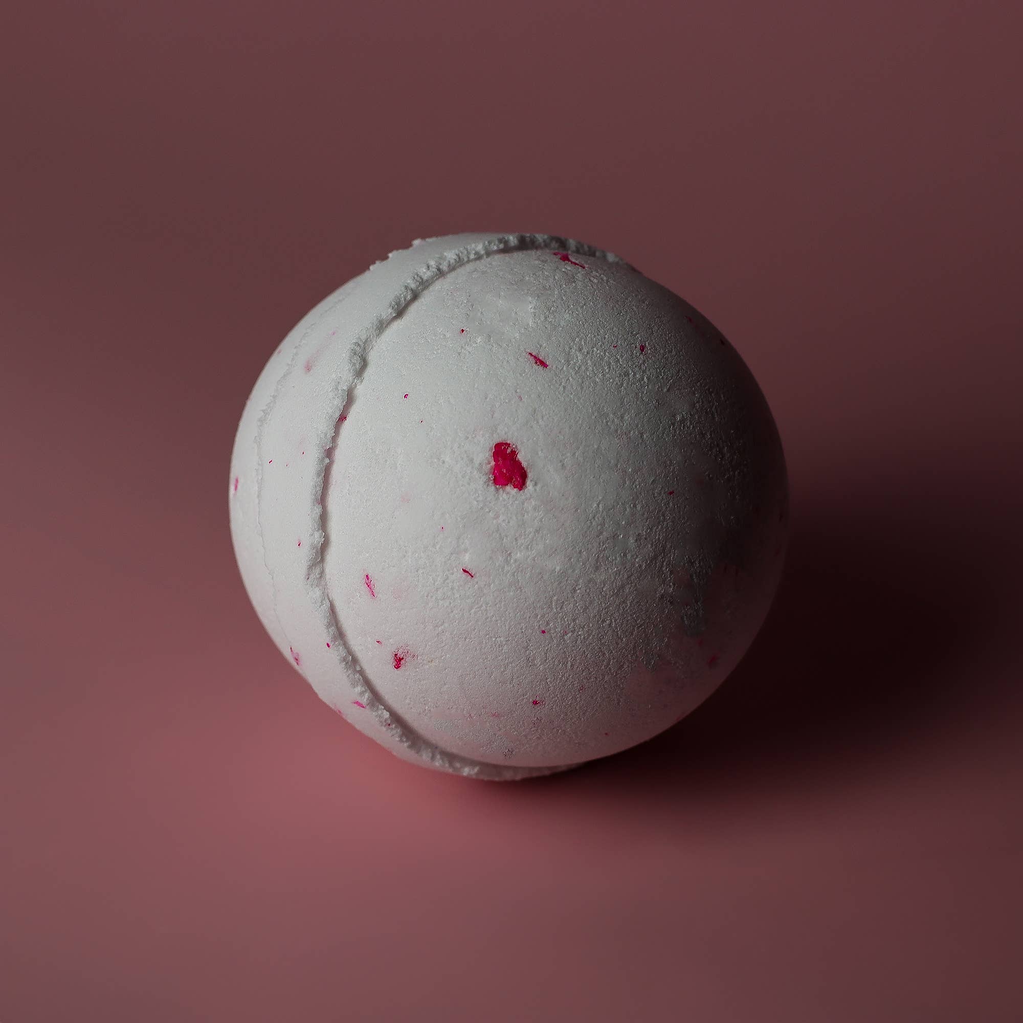 AW Aromatics Limited - Wholesale Bath Bomb/Fizz -  White Label Coconut Dream Bath Bomb 180g1