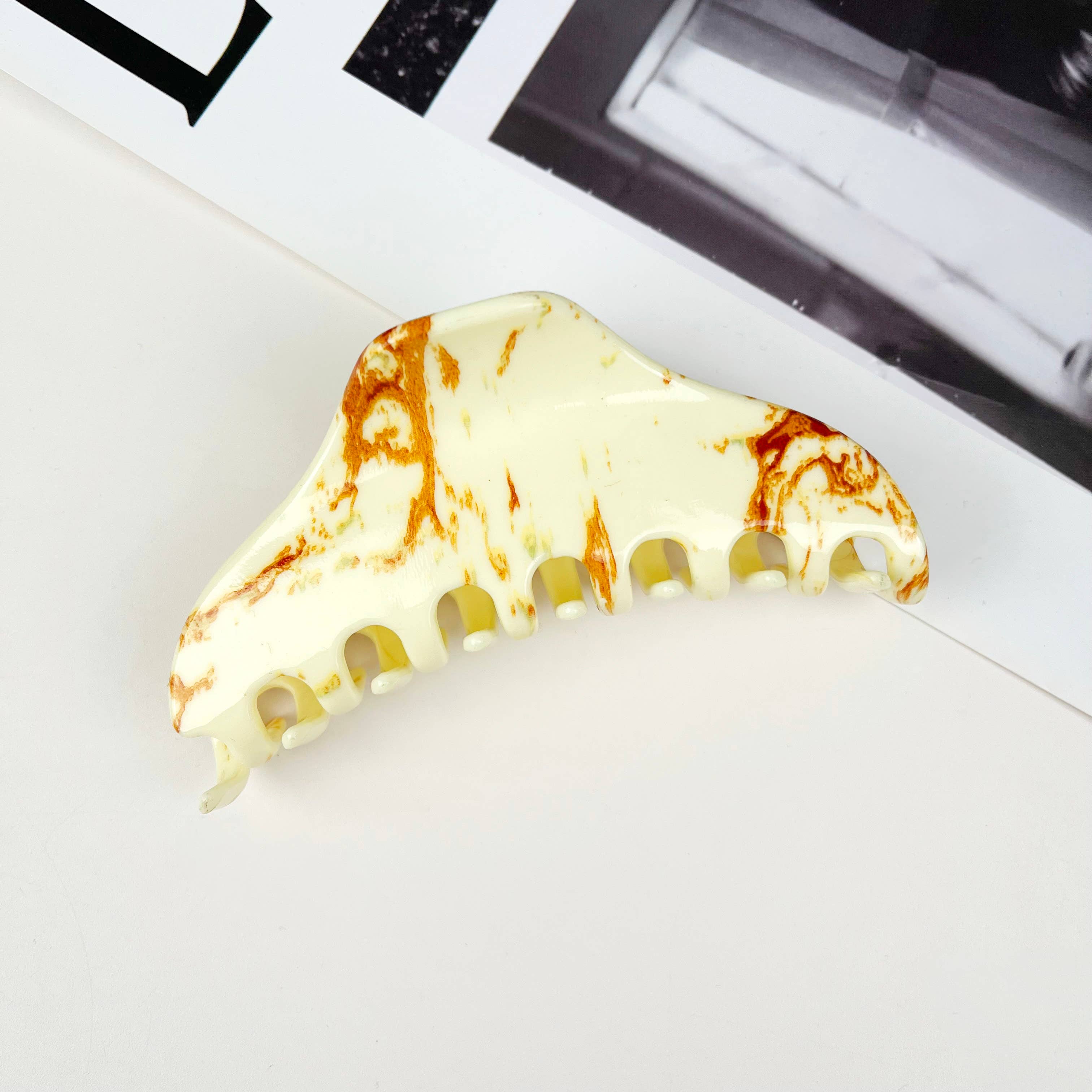 mildstyles - Wholesale Hair Clip - Women's - 4.5" Over Size Triangle Marbled Hair Claw Clips6