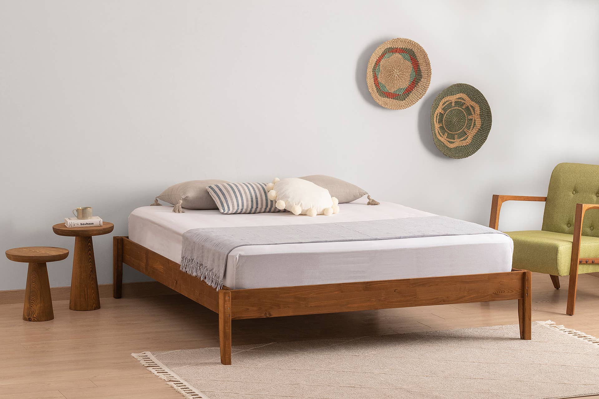 Deholzwart GmbH - Wholesale Bed - Galaxi model wooden bed single pine wood - BROWN1