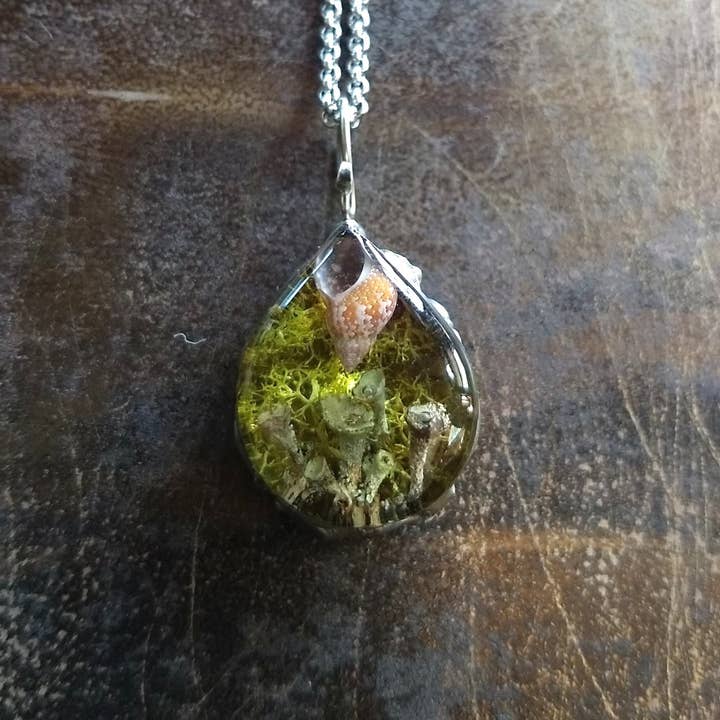 Baba Yaga - Wholesale Pendant/Charm Necklace - Underwater Garden Necklace - Small