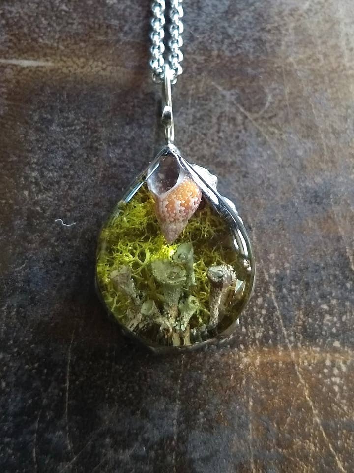 Underwater Garden Necklace - Small for wholesale by Baba Yaga
