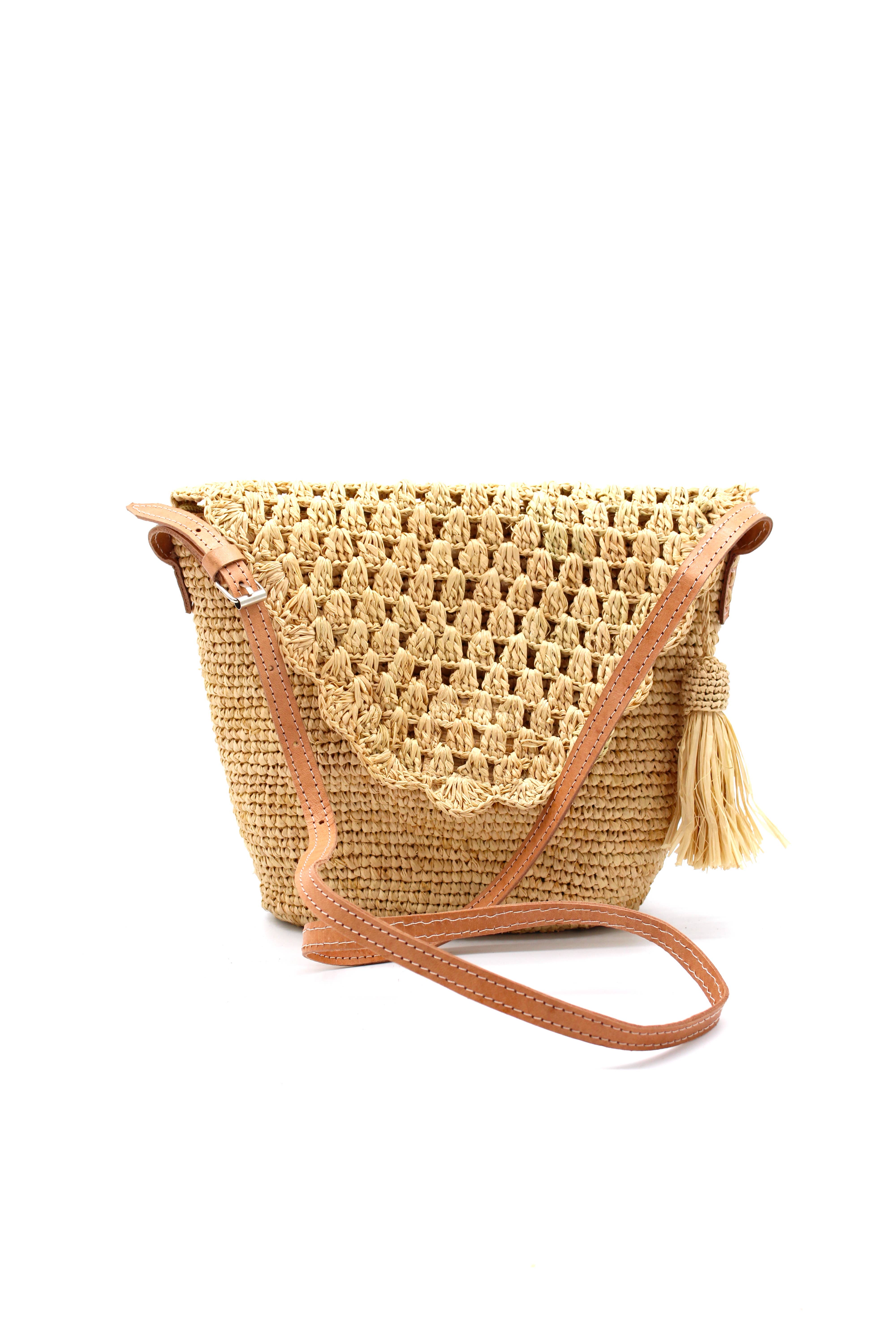 Natuurlijk Portola gehaakte schoudertas van stro met kwastjes en ritssluiting voor groothandel op Faire1