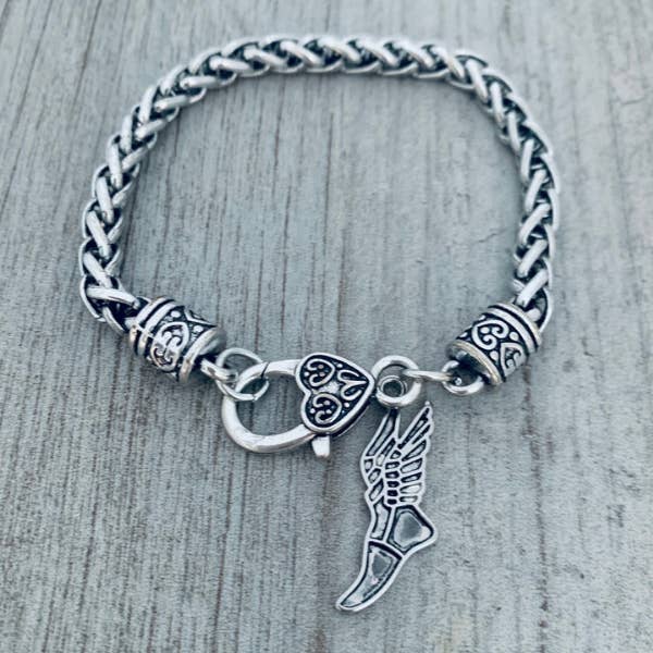 Sportybella – wholesale Charm/dangle bracelet – Track and Field Shoe Charm Bracelet2