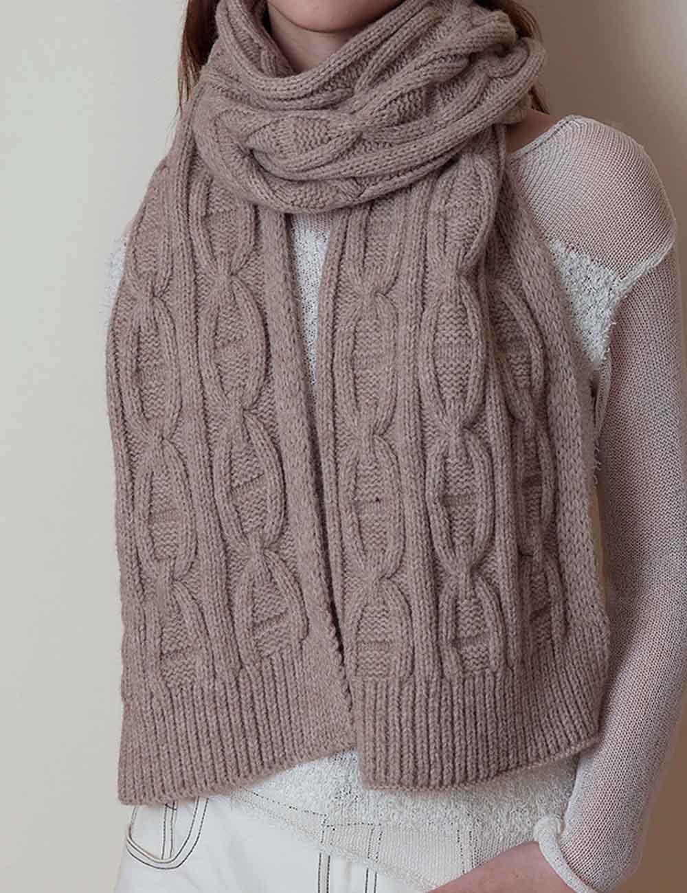 Dipped Shop - Wholesale Scarf - Women's - Vintage Chunky Cable Solid Color Knit Scarf DP25F6123