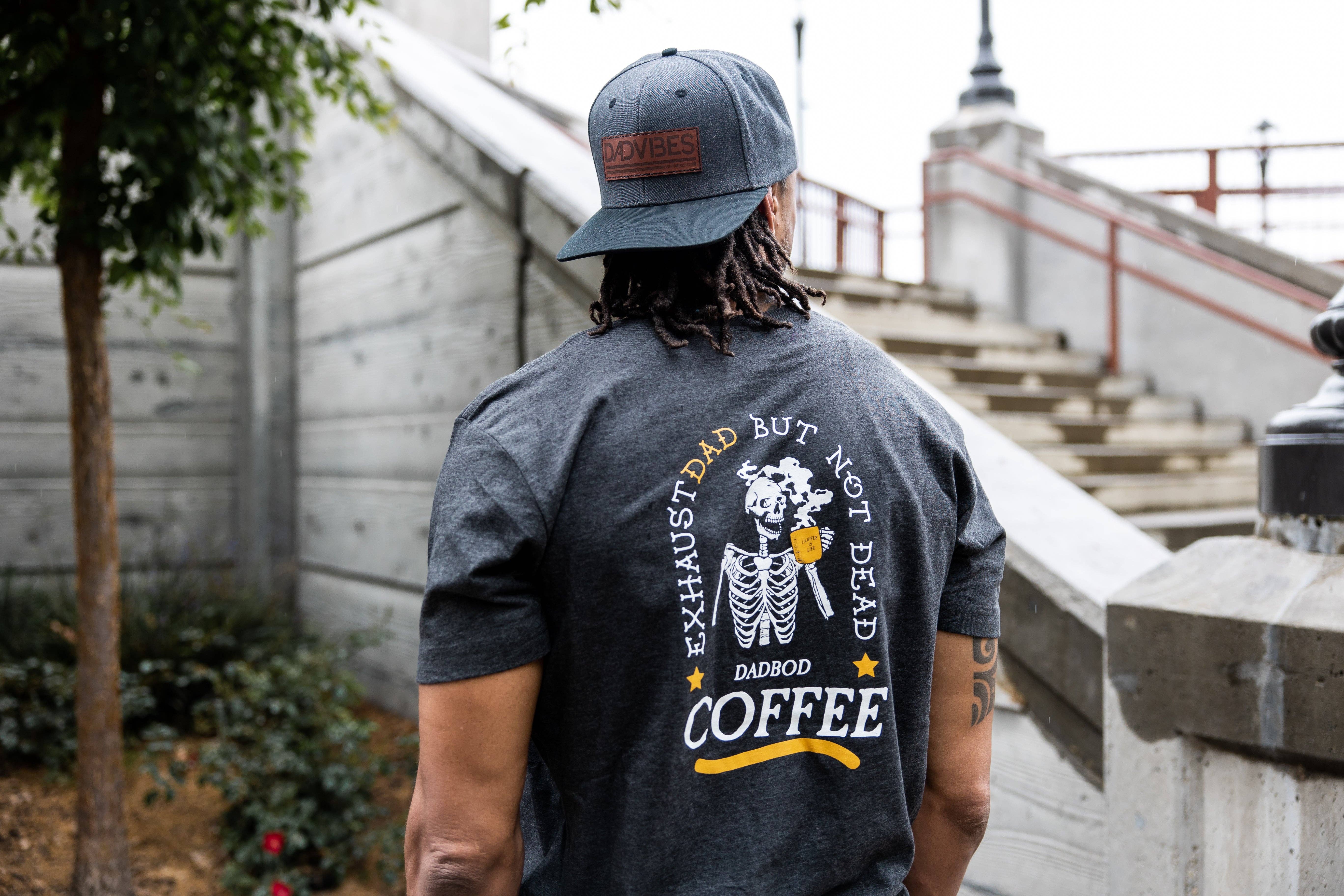 Dadbod Apparel – wholesale Flat-brimmed cap – Men's – DadVibes Classic - Snapback (Charcoal/Black Bill)3