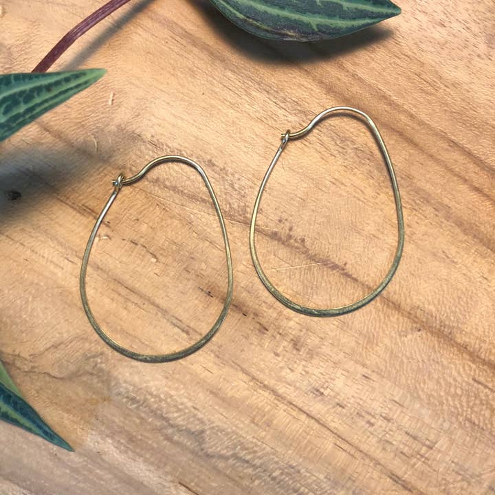 Boucles d'oreilles Stevie - Ovale pour la vente par Harlow Jewelry