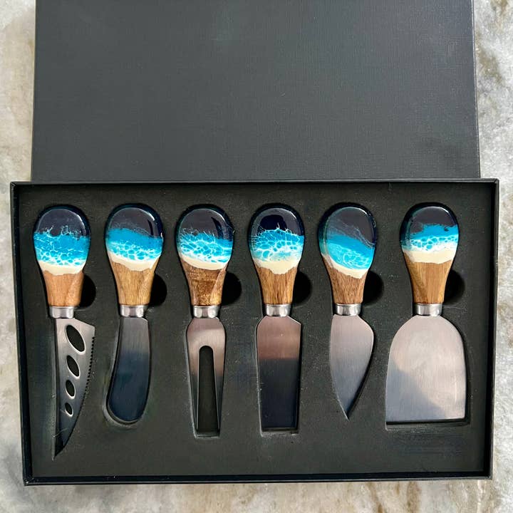 Nikita Fine Art LLC - Wholesale Keukengereedschapsset - Kaasgereedschap Set van 6 met zwarte doos met acaciahout0