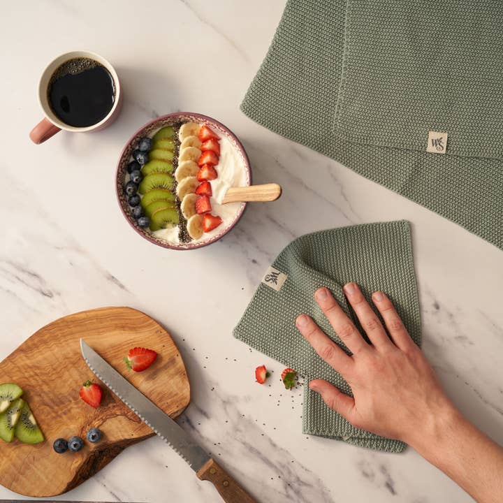Wild and Stone - Wholesale Hand Towel - Hand Towels - 100% Organic Cotton - Moss Green