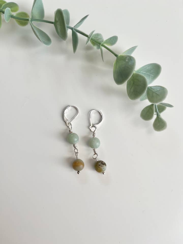 Groene oorbellen van Amazoniet, 925 sterling zilver voor wholesale door Mountain Marigold Jewelry