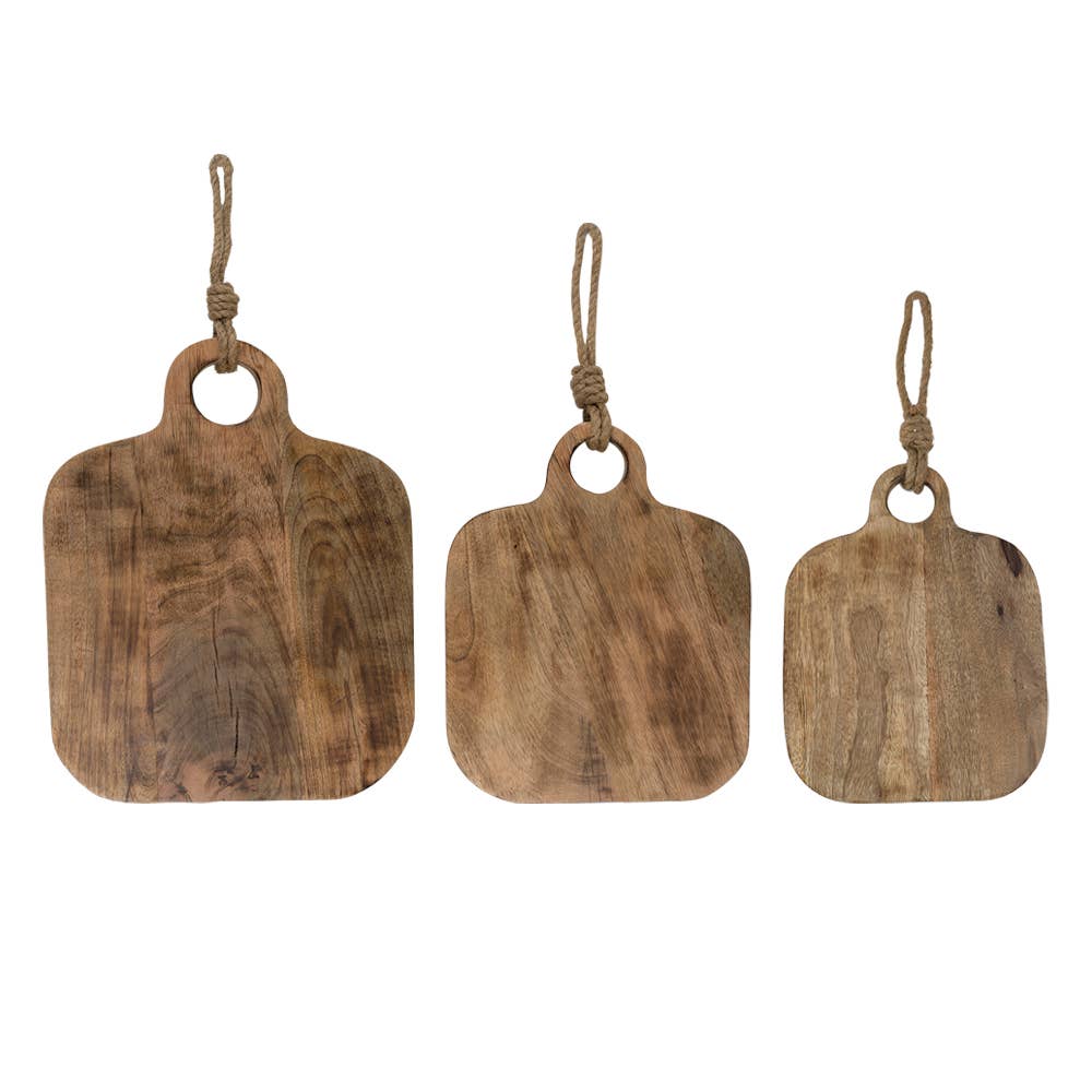 Mars & More - Brand of B Living - Wholesale Retailer Display - Accessories - Mango Square Cutting Board 25Cm1