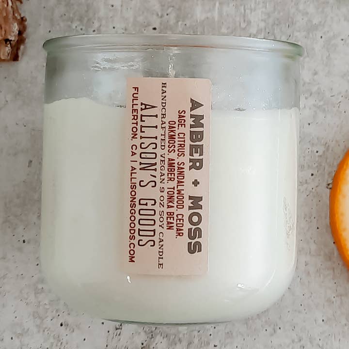 Amber + Moss Soy Wax Cand for engroshandel hos Allison's Goods