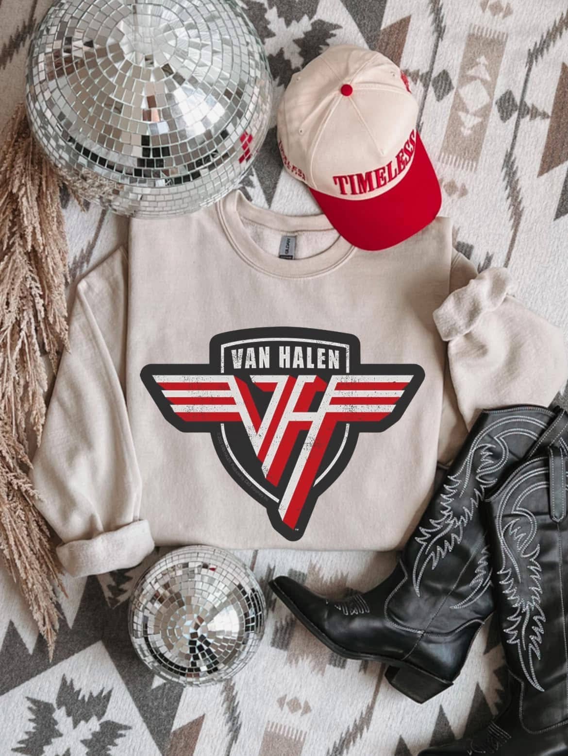 PJE PRINTING & CO - Wholesale Screen Printed T-Shirt - Women's - Graphic Band Tee1