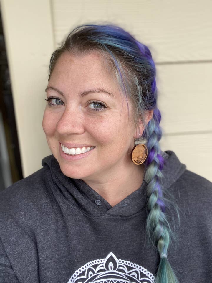 Boho Halvmåne og blomster træ øreringe for engroshandel hos Violet Lotus