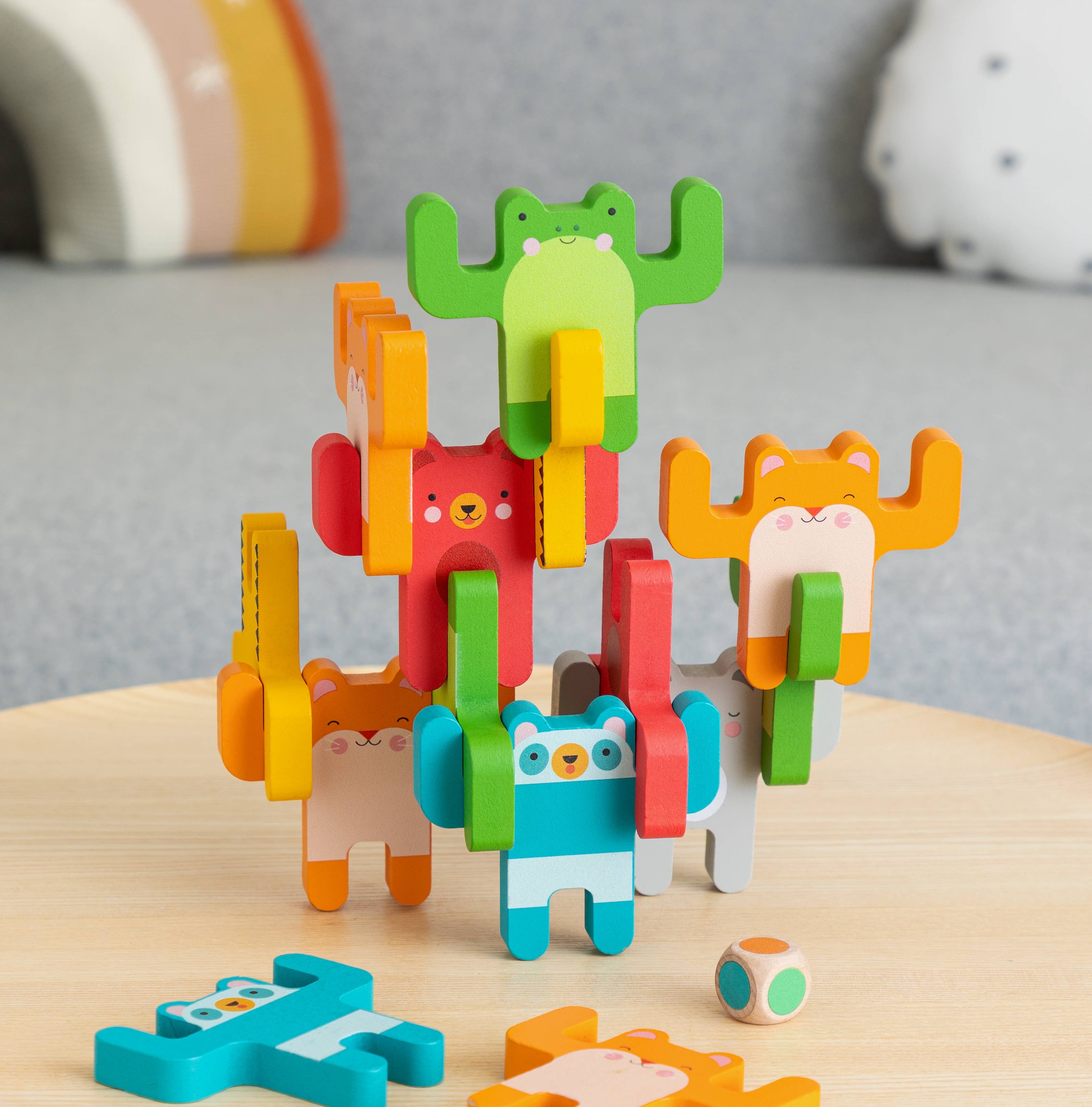 Chronicle Books - Wholesale Stacking Game - Animal Acrobats Balance Game5